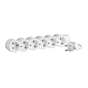 Удлинитель 6x2К+З 3м. Legrand